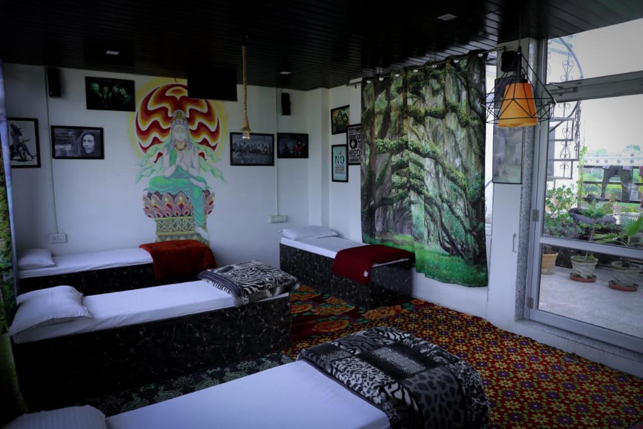 Hotel Zoola Palace 布什格尔 外观 照片